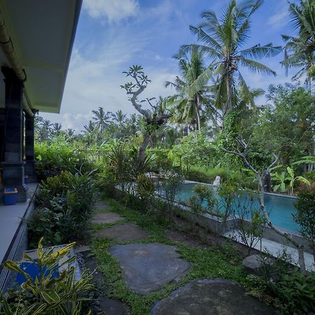 Vinayaka Ubud Hotel Exterior photo