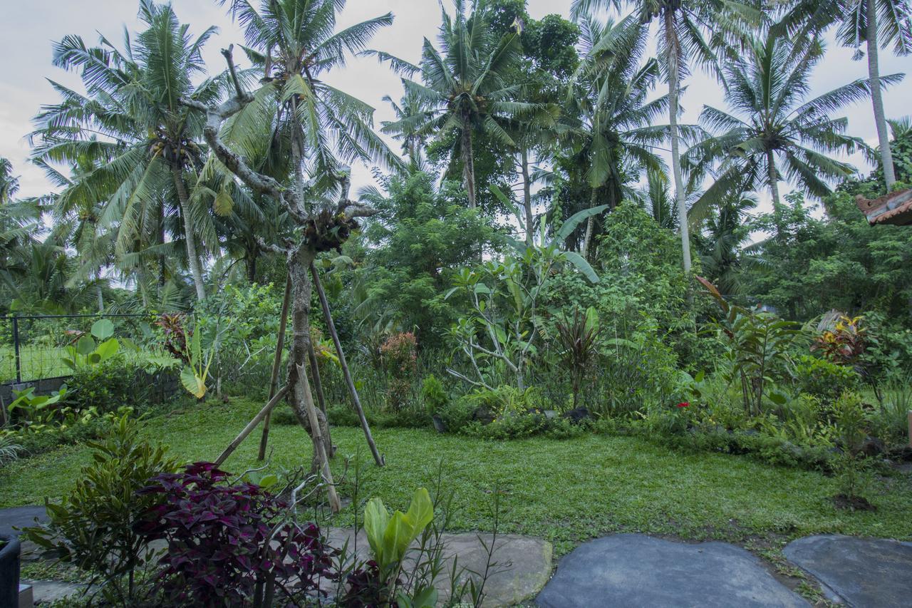 Vinayaka Ubud Hotel Exterior photo