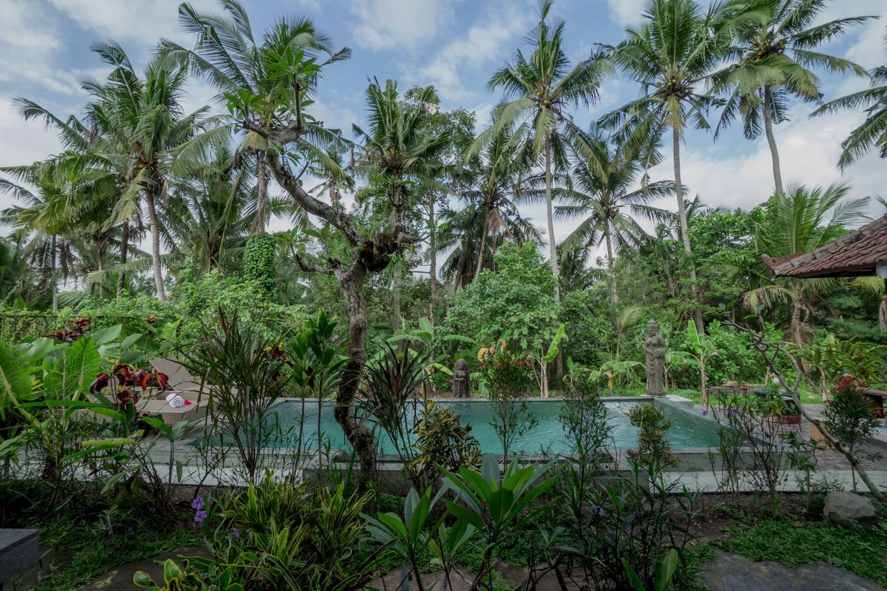 Vinayaka Ubud Hotel Exterior photo