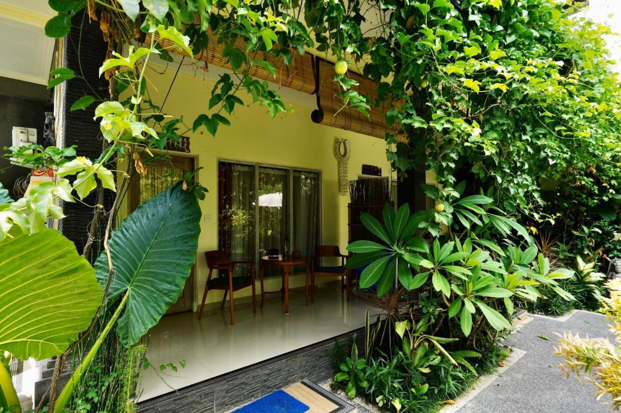 Vinayaka Ubud Hotel Exterior photo