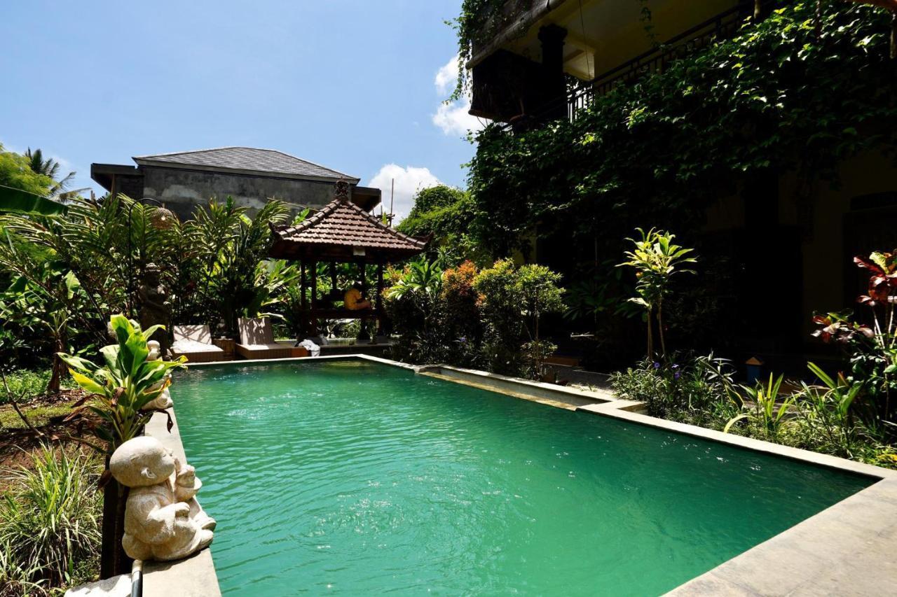 Vinayaka Ubud Hotel Exterior photo